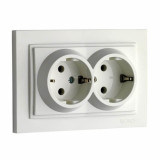 Mono Electric Double Socket Outlet Earthed 102-010004-120