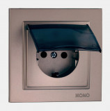 Mono Electric L/D  SOCKET OUTLET EARTHED WITH PROTECTION COVER LIGHT FUME 500-002321-118